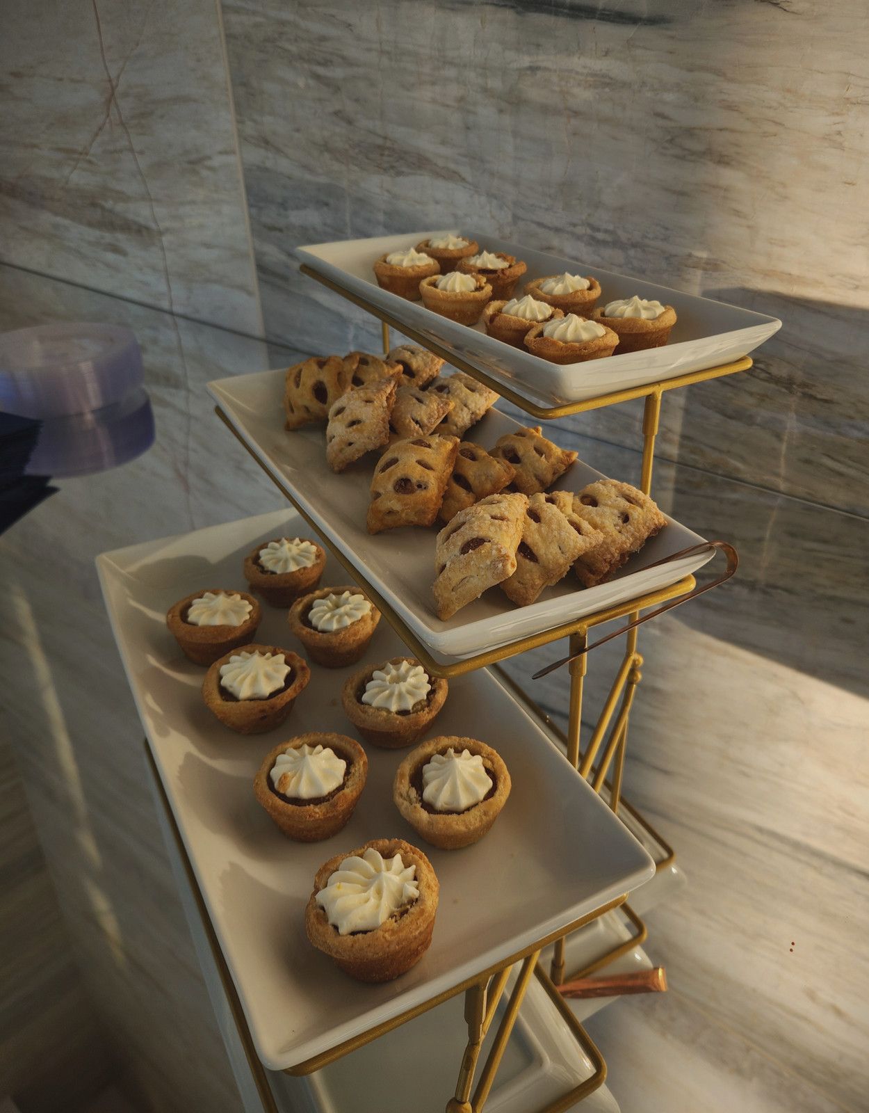 Select Service plated dining